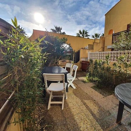 Studio De 23 M2 Avec Jardinet 400M De La Plage 르발카레스 외부 사진