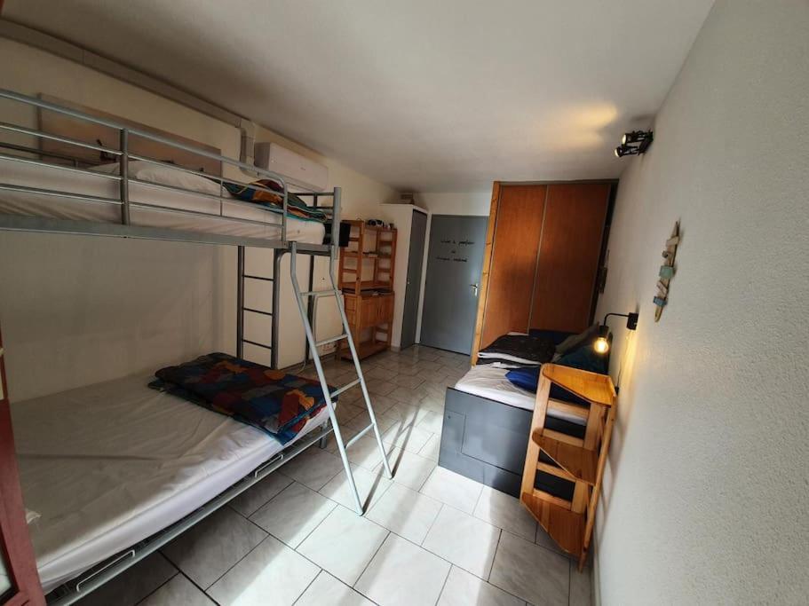 Studio De 23 M2 Avec Jardinet 400M De La Plage 르발카레스 외부 사진