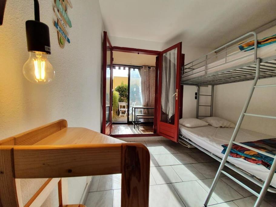 Studio De 23 M2 Avec Jardinet 400M De La Plage 르발카레스 외부 사진